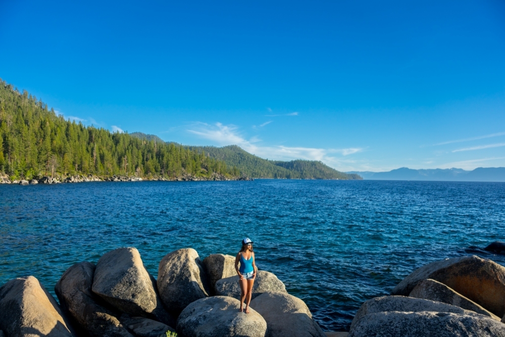 How to do sunset in Lake Tahoe: Chimney Beach trail | That Adventure Life