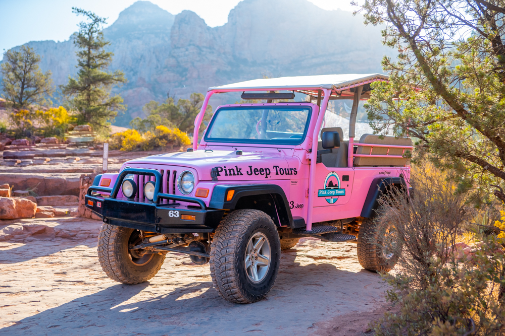 pink jeep tour plaza sedona