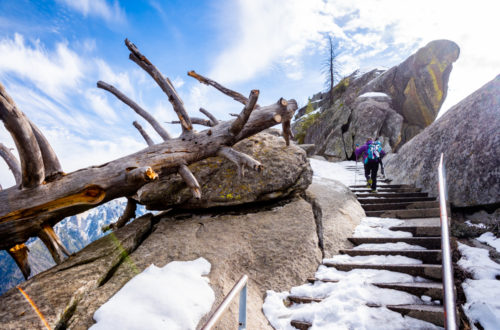 HIking Moro Rock in Sequoia National Park, CA in the snow