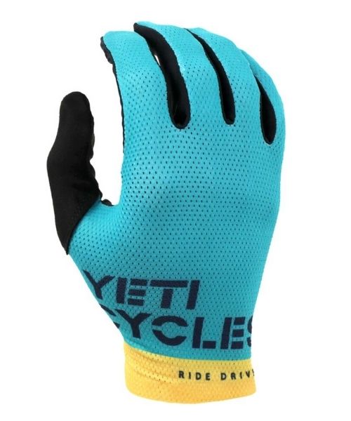 Biking Gear: Bike Gloves