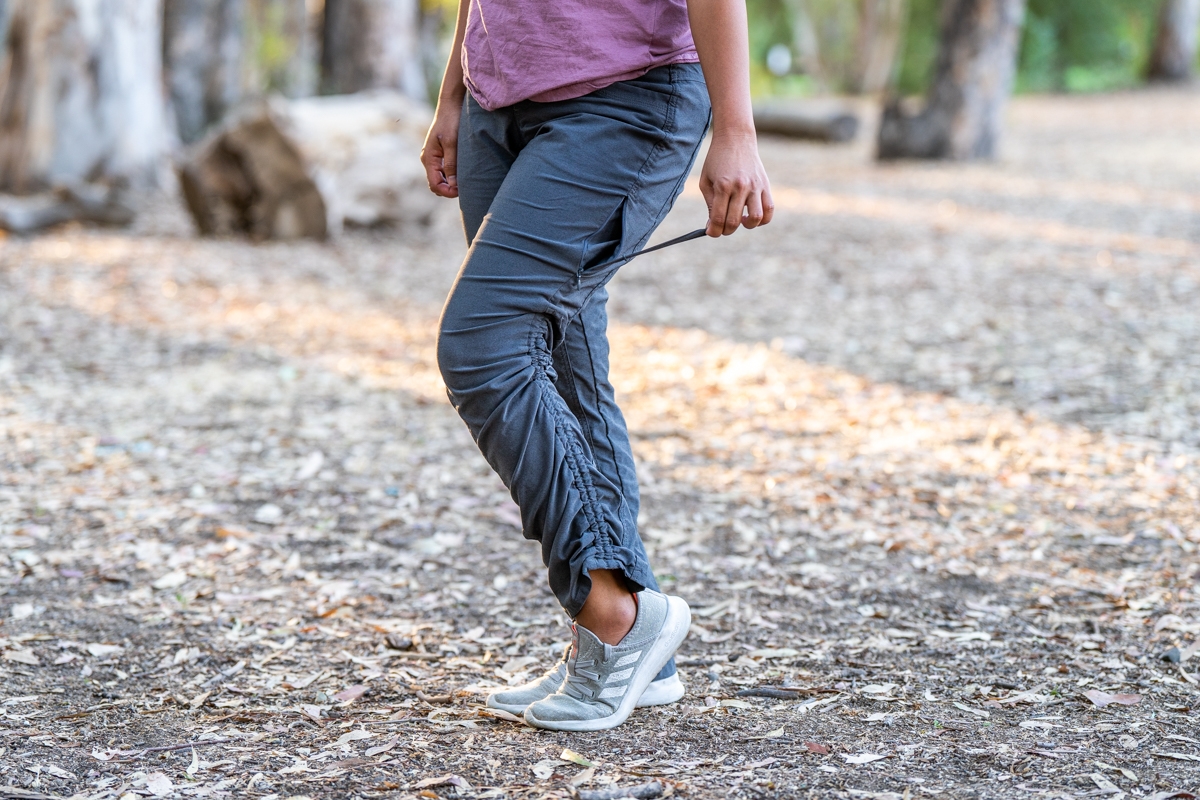 KUHL Trekr Pant Womens 8 Gray Stretch Straight Travel Hiking Outdoor 32x31